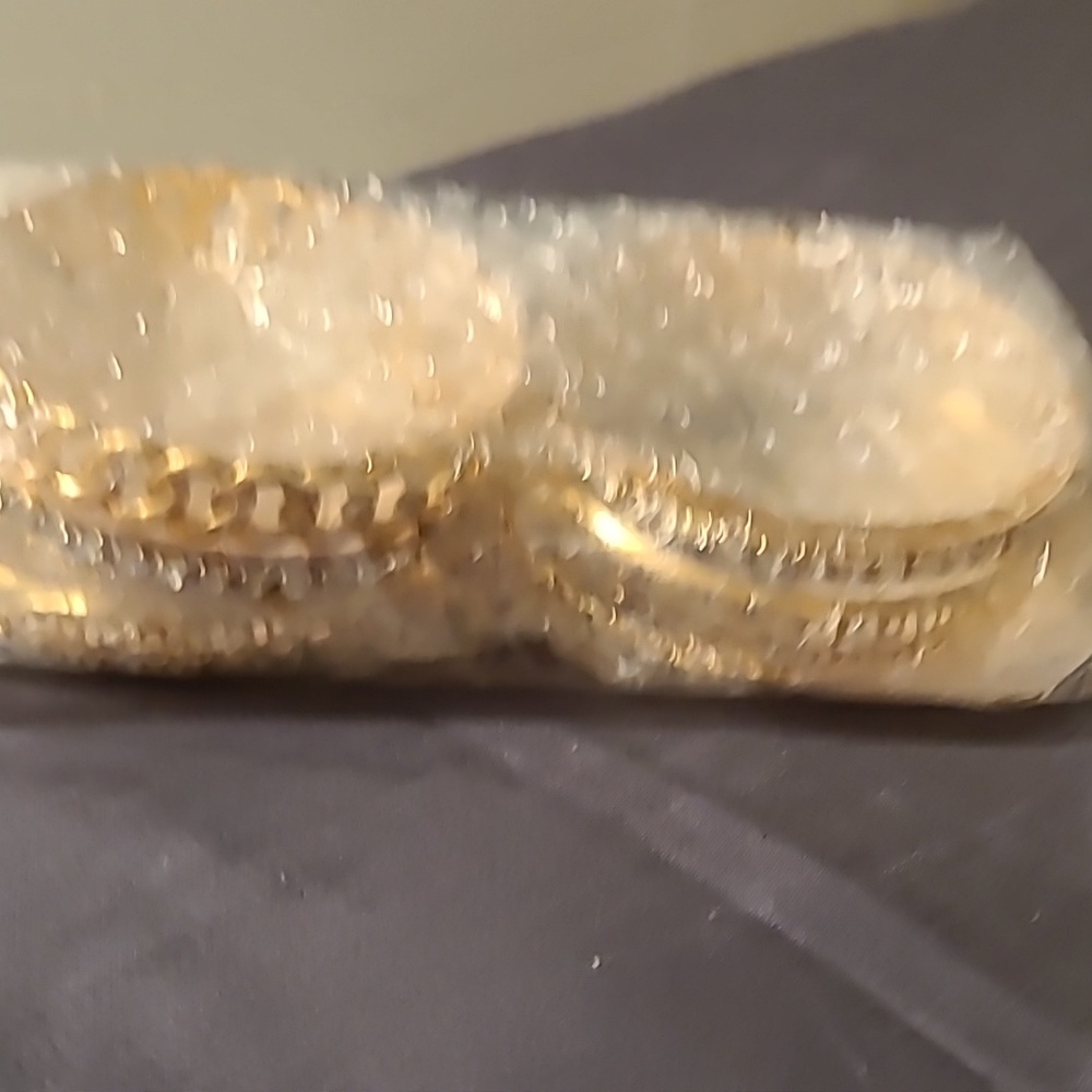 Bracelets - Picture 2 of 2